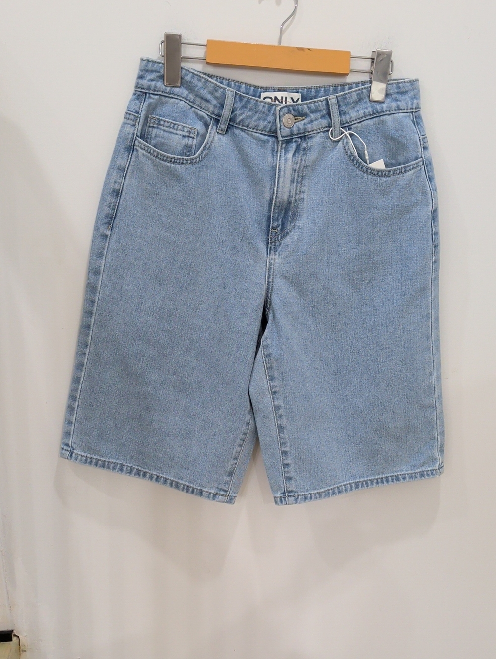 ONLY | Women's Light Wash Thilda High-Rise Long Bermuda 5-Pocket Denim Shorts